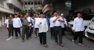 Kunjungan Danpusterad Mayjen TNI Hartomo ke Ponpes Wali Barokah Kediri, Rabu (18/7).
