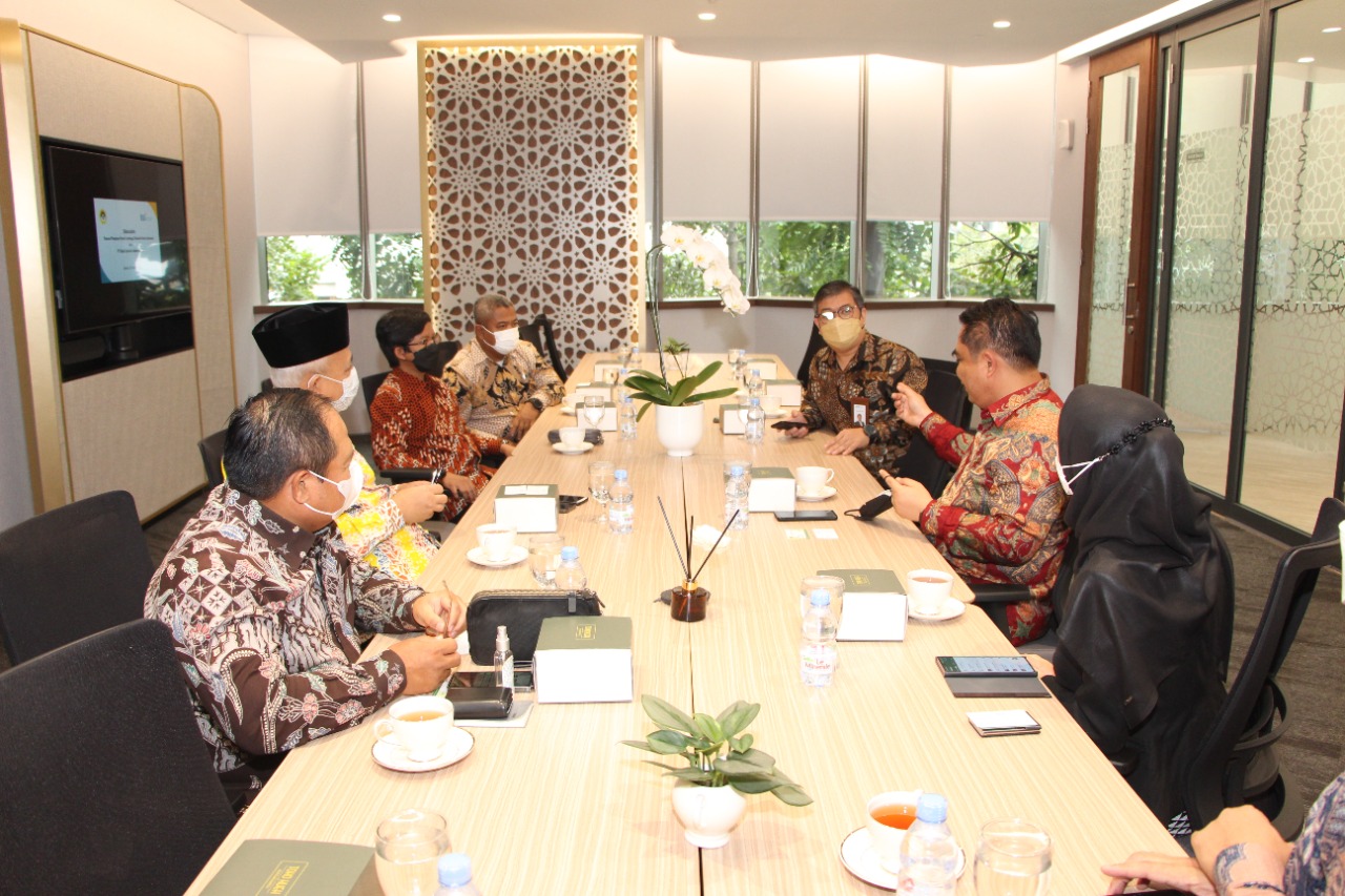 silaturahim jajaran DPP LDII dan BSI di Kantor PT Bank Syariah Indonesia (BSI), Jakarta, Rabu (26/1).
